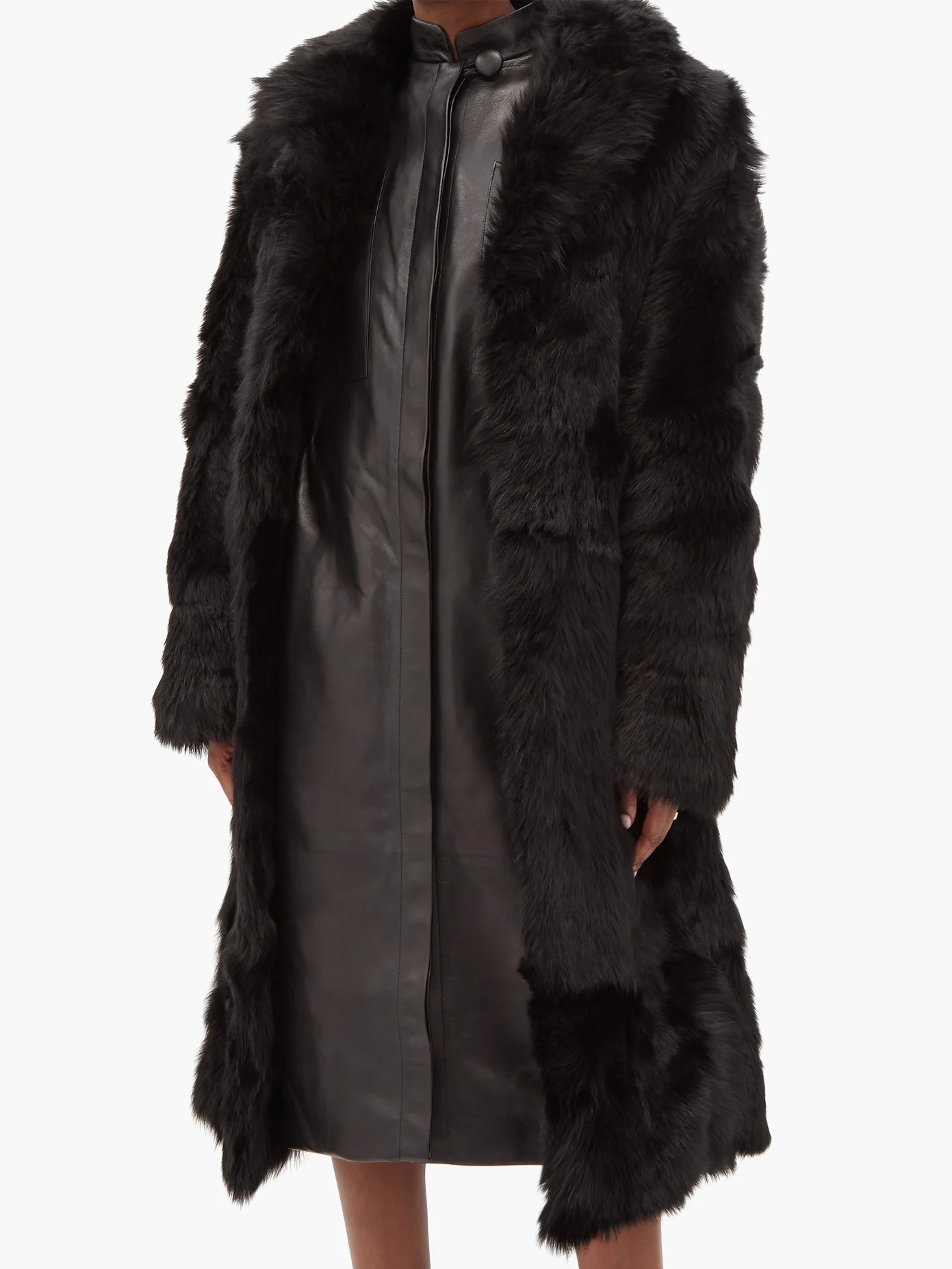 Belted shearling coat - 6