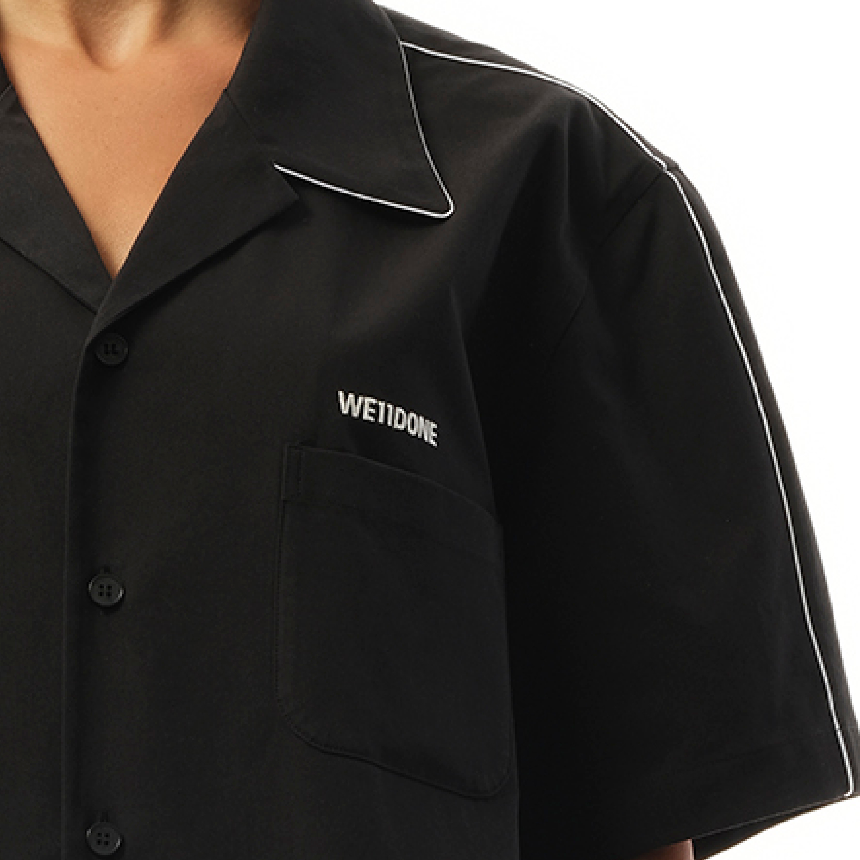 Short-Sleeved Convertible Shirt in Black - 3