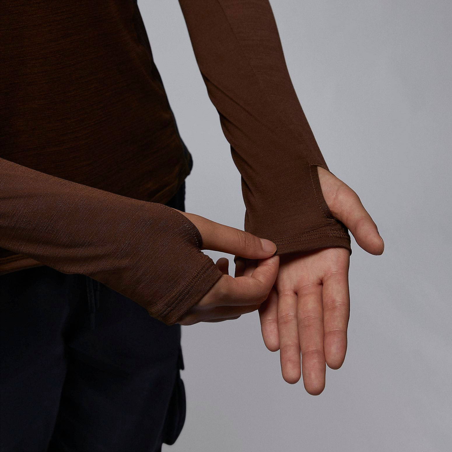 (WMNS) Air Jordan Long Sleeve Base Layer 'Brown' FD7383-259 - 3
