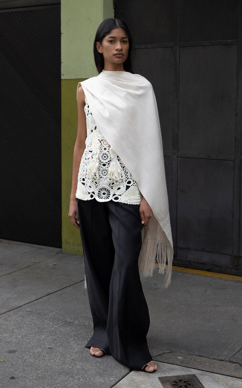 HEIRLOME Roselia Silk Top ivory outlook