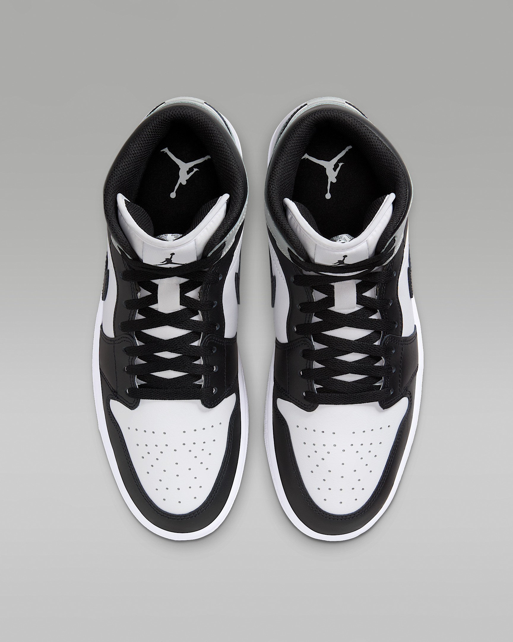 Air Jordan 1 Mid Men's Shoes - 4