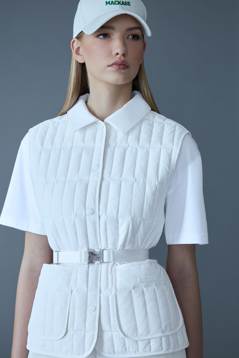 HELIA Light Down Vertical Quilted Vest 5