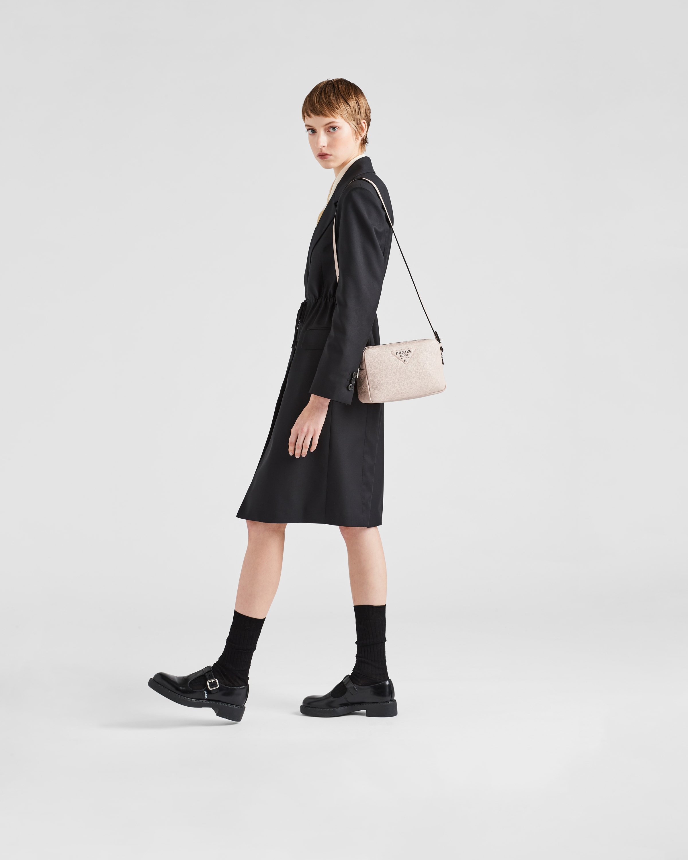 Medium leather bag - 7