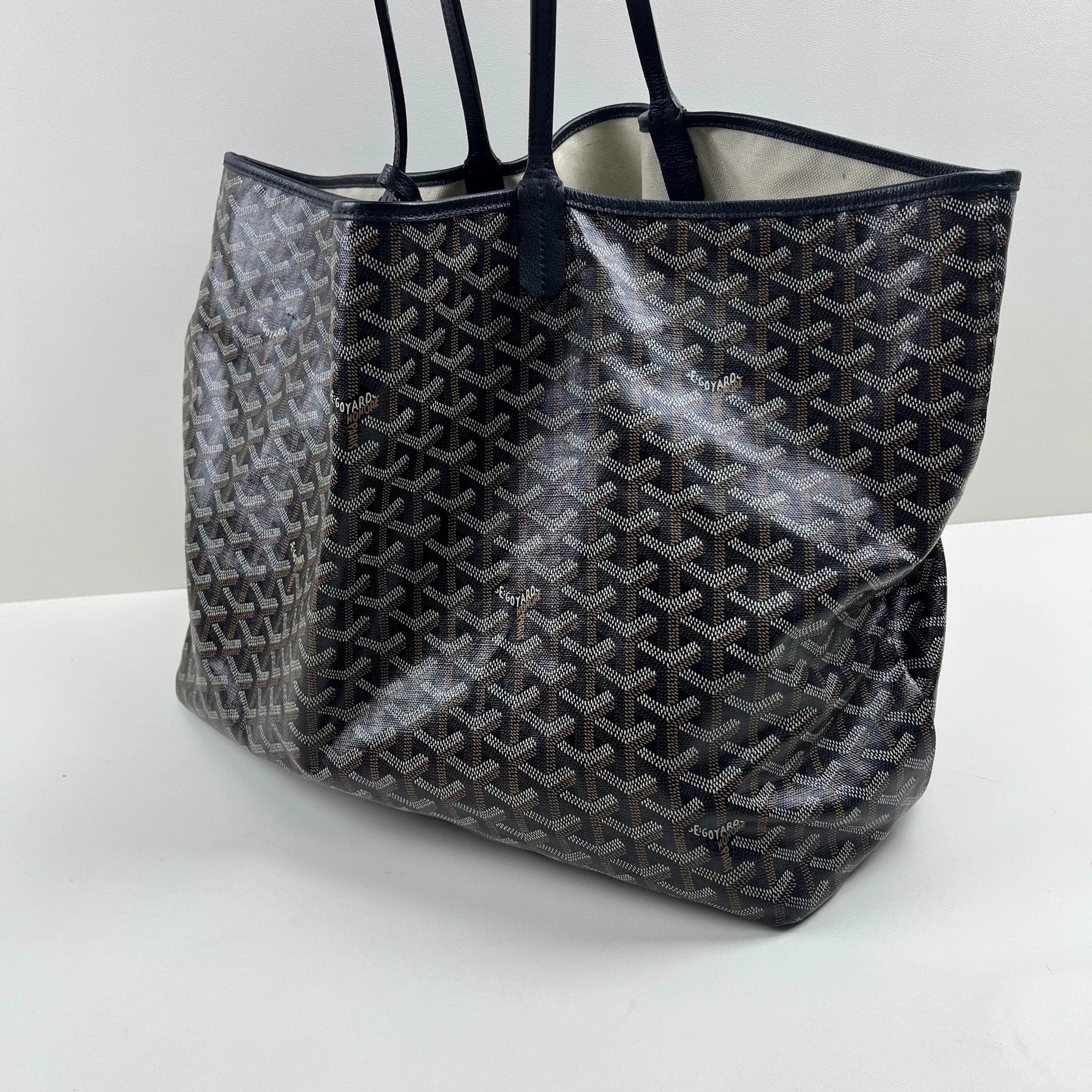 goyard tote - Goyard Tote Women Pre-Loved Bag Very Good Condition - 2