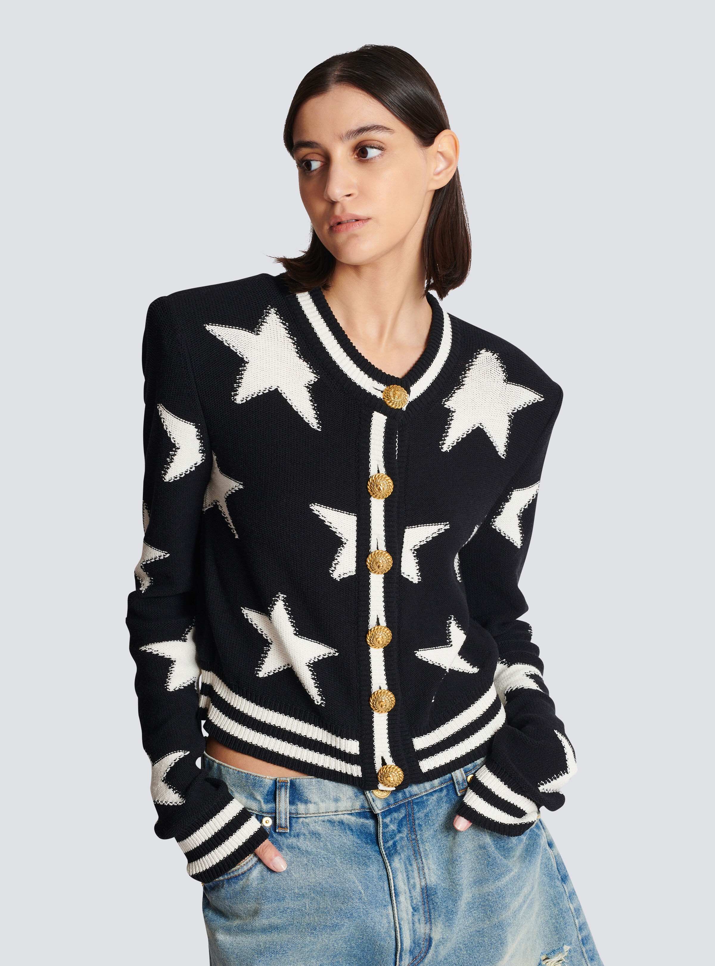Buttoned knit cardigan - 6