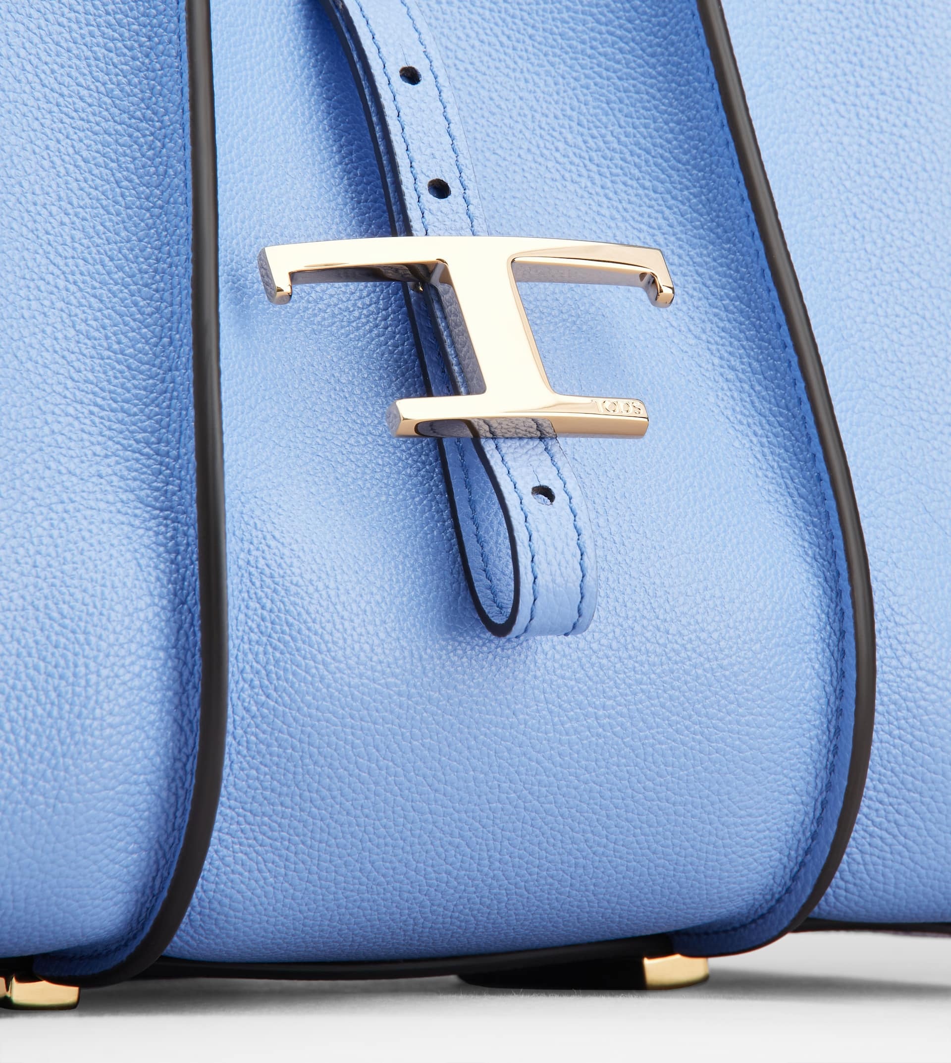 T TIMELESS SHOPPING BAG IN LEATHER MINI - LIGHT BLUE - 4