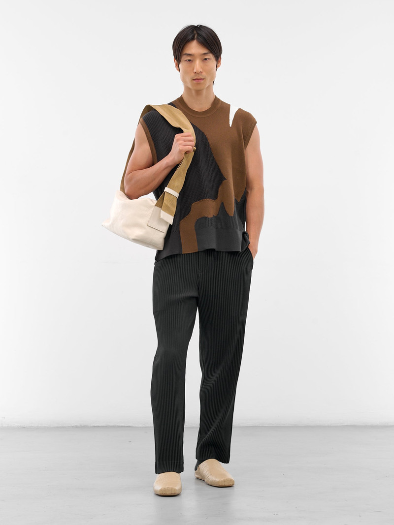ISSEY MIYAKE Brown Agate Knit Sweater Vest outlook