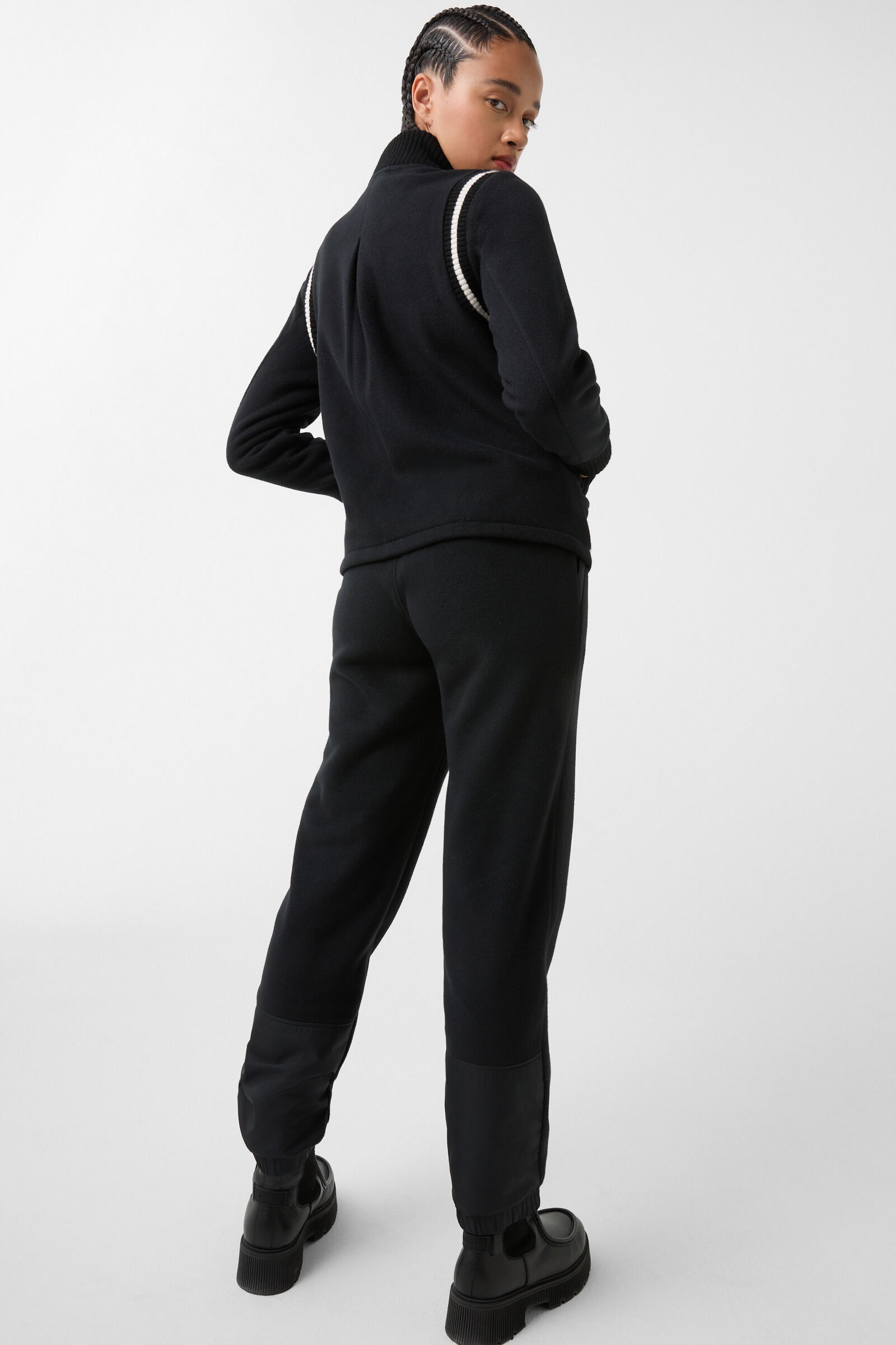 Anina Fleece jacket in Black - 3