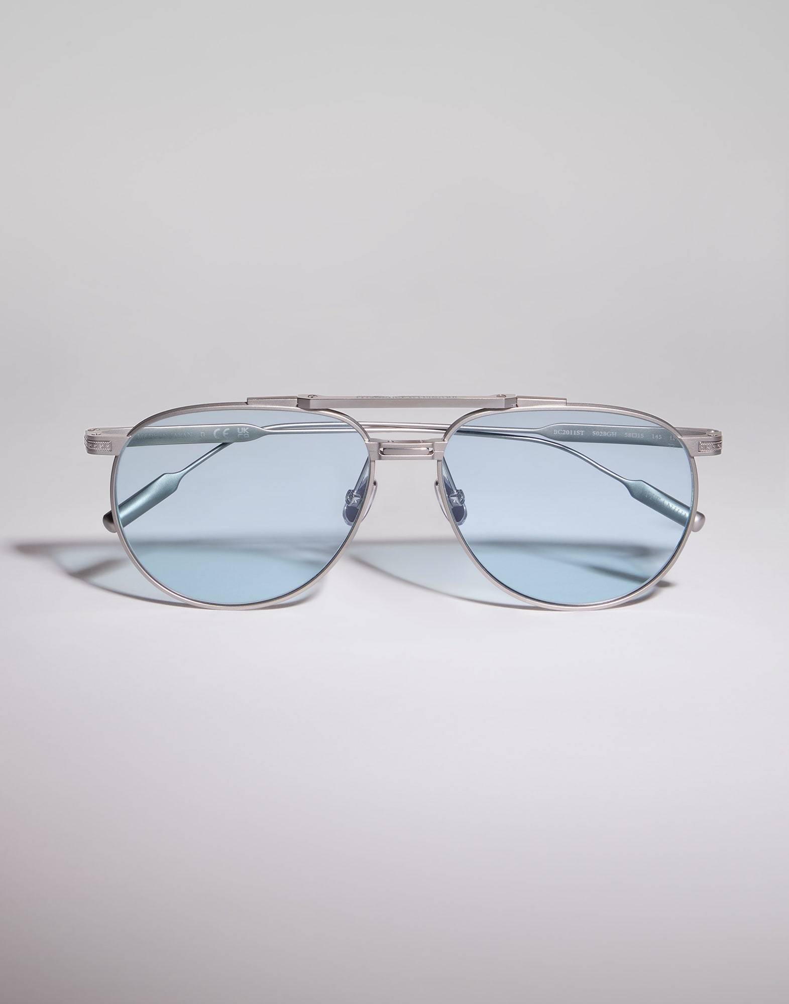 Titanium sunglasses with photochromic lenses - 1