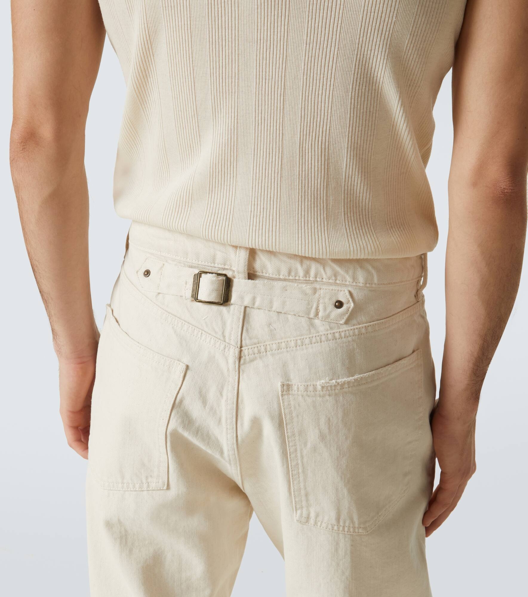 Buckle-detail mid-rise straight jeans - 6