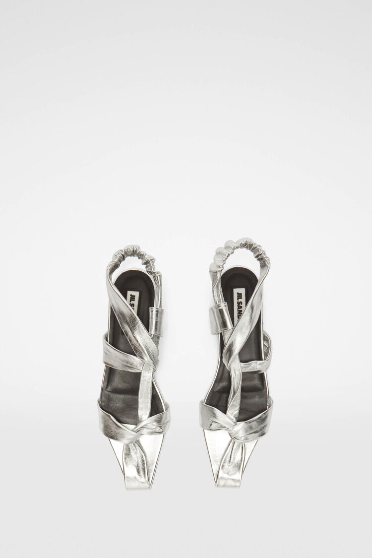 Flat Sandals - 5