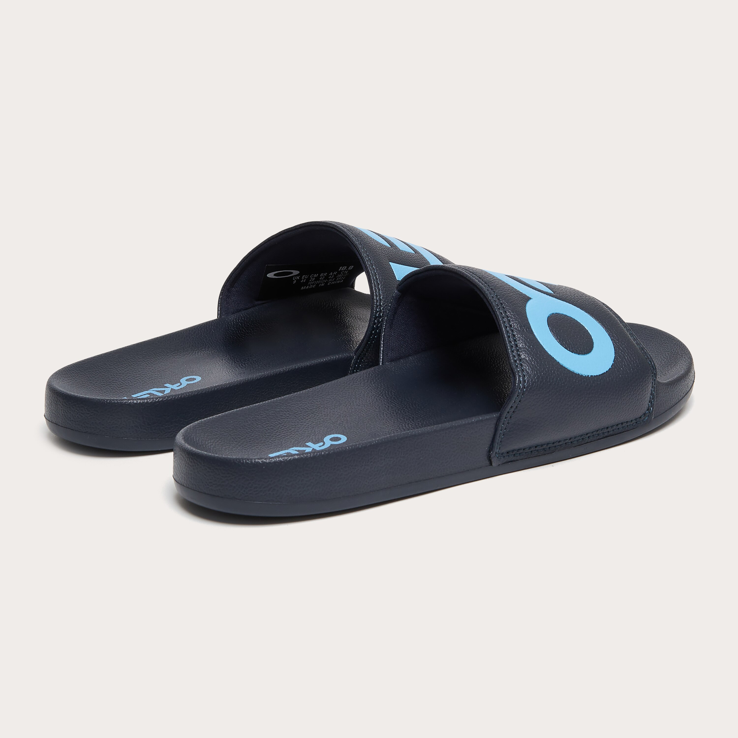 Oakley B1B Slide 2.0 - 4