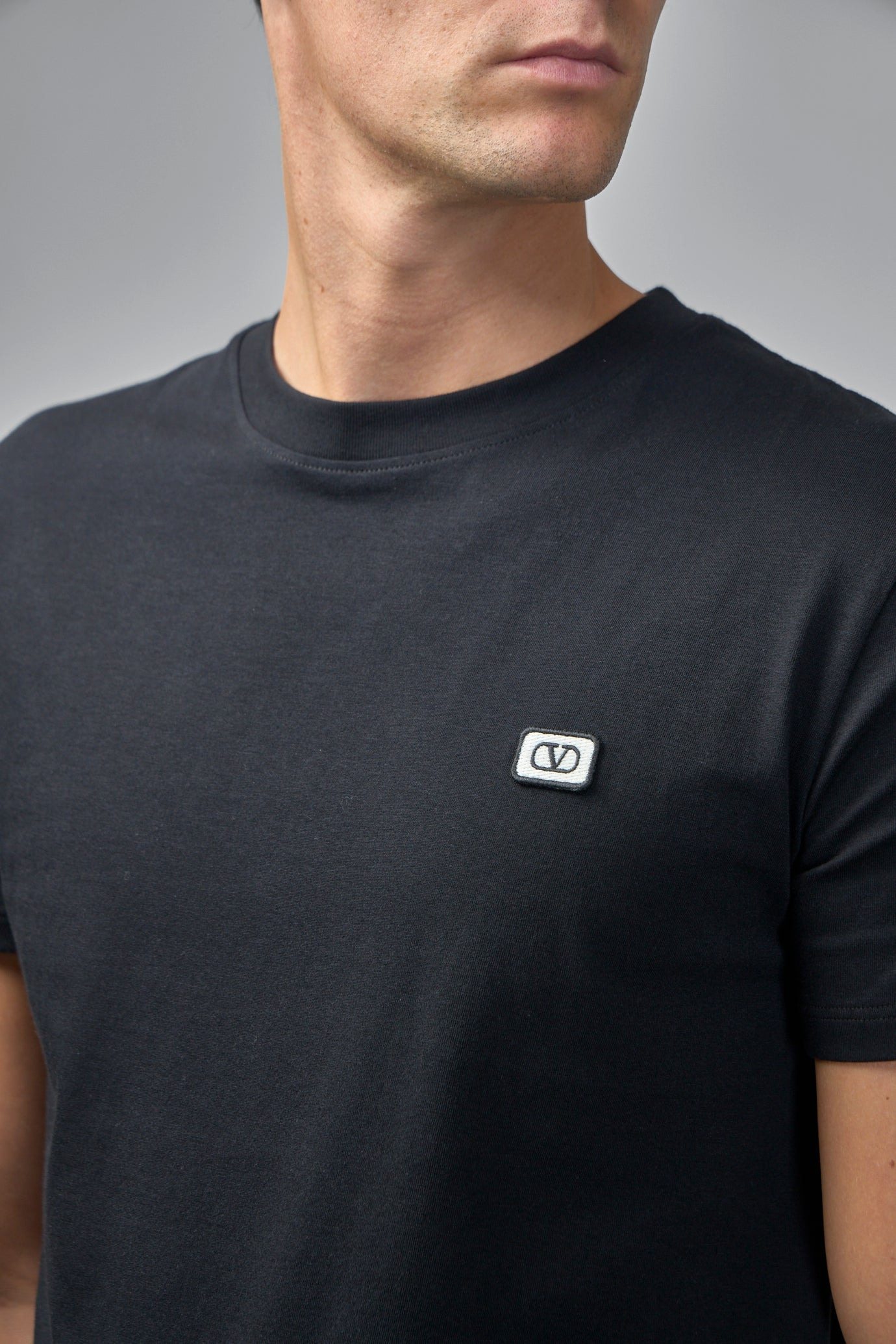 Cotton T-shirt With Vlogo Patch - 5