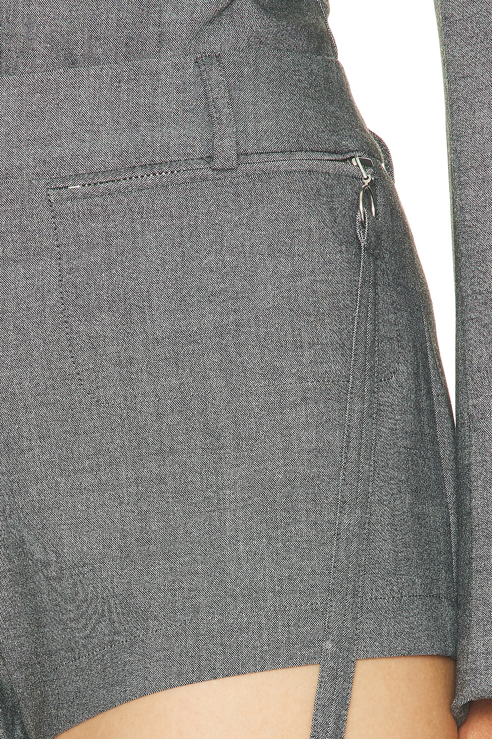Farhi Short - 6