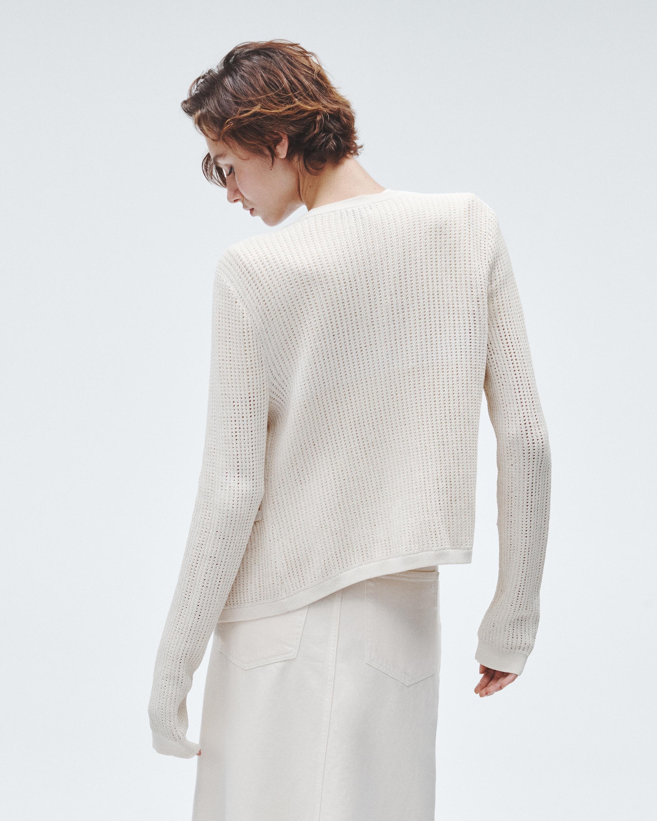 Viola Cotton Cardigan
Slim Fit - 5