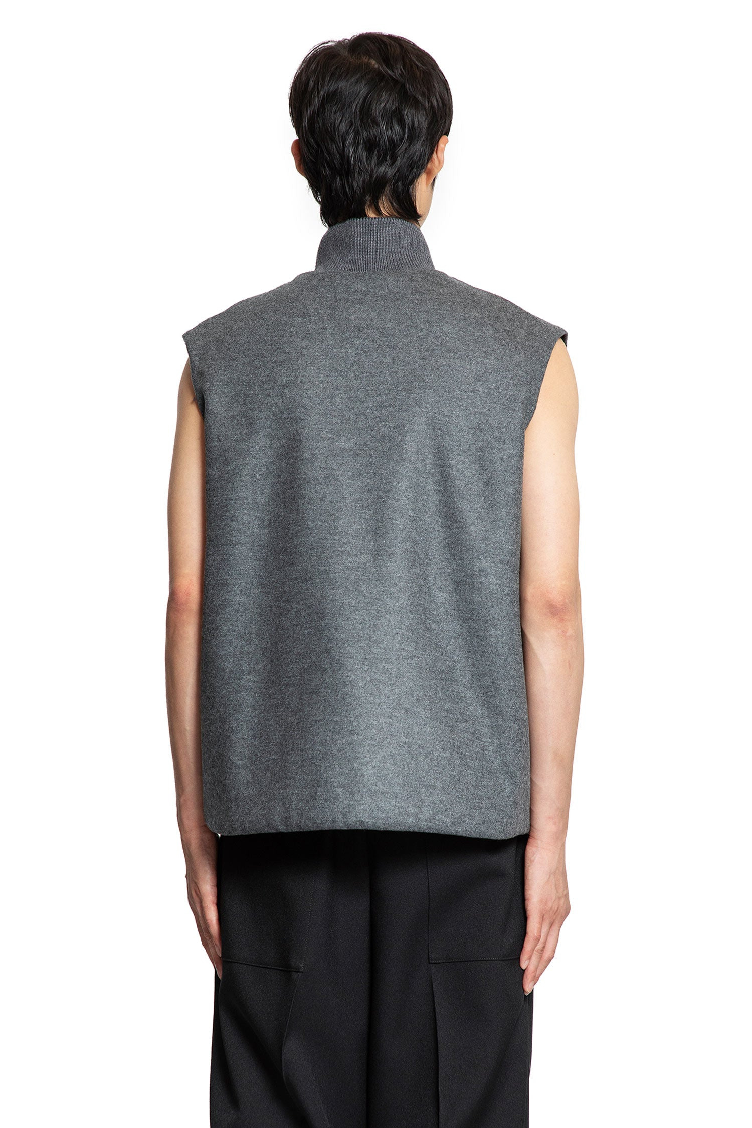Wool-Melton-Padded-Vest - 3