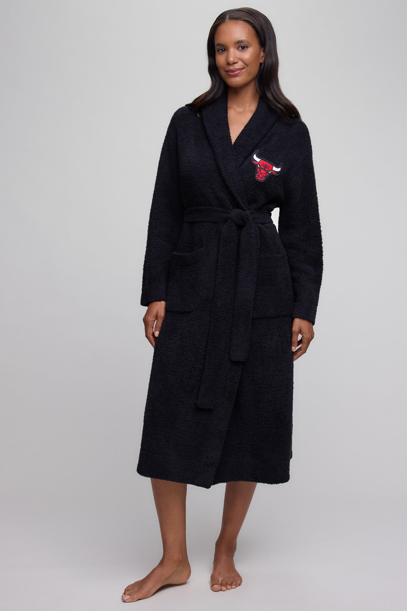 CozyChic® Chicago Bulls™ Unisex Robe 1