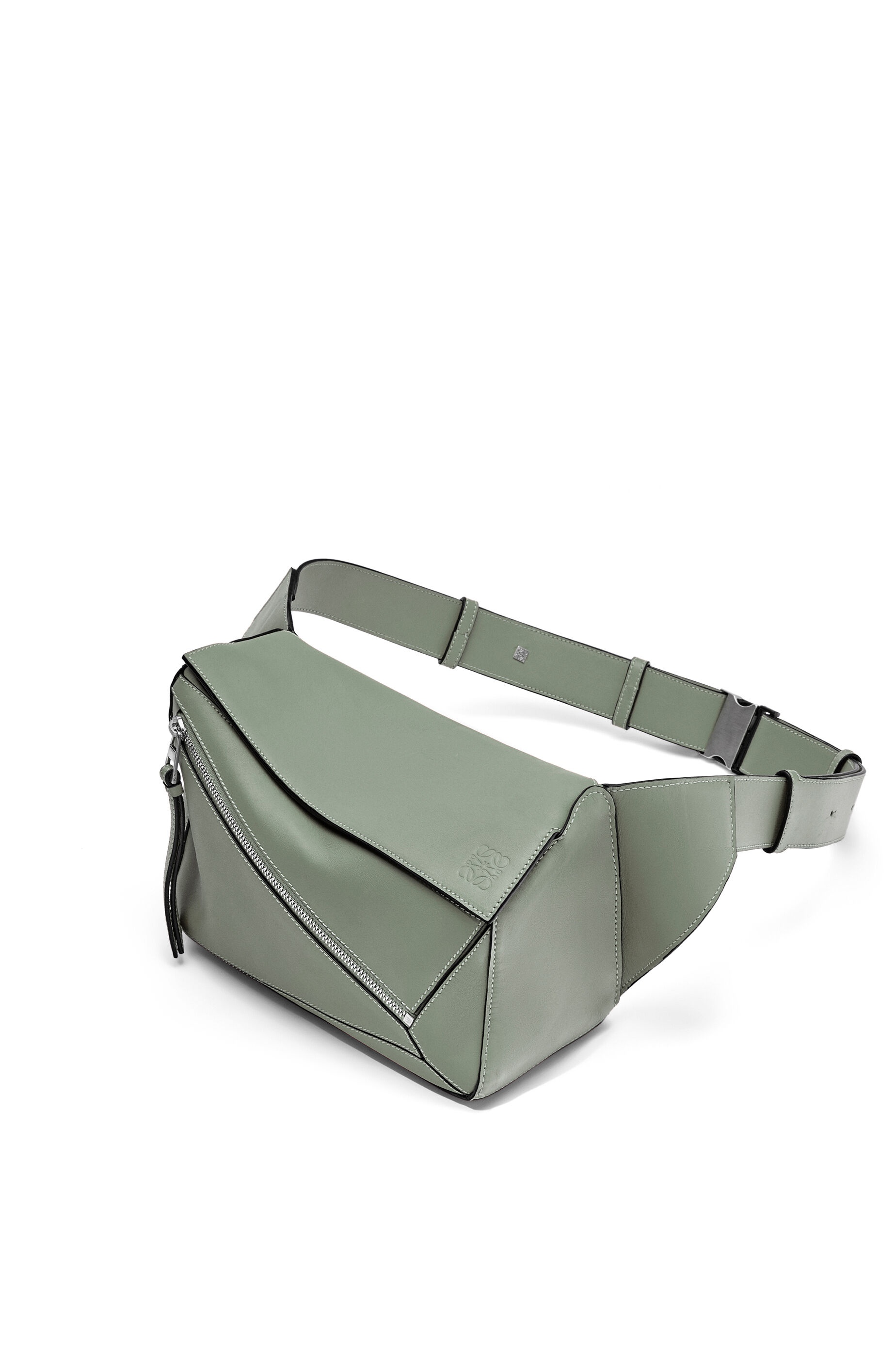 Small Puzzle bumbag in classic calfskin - 2