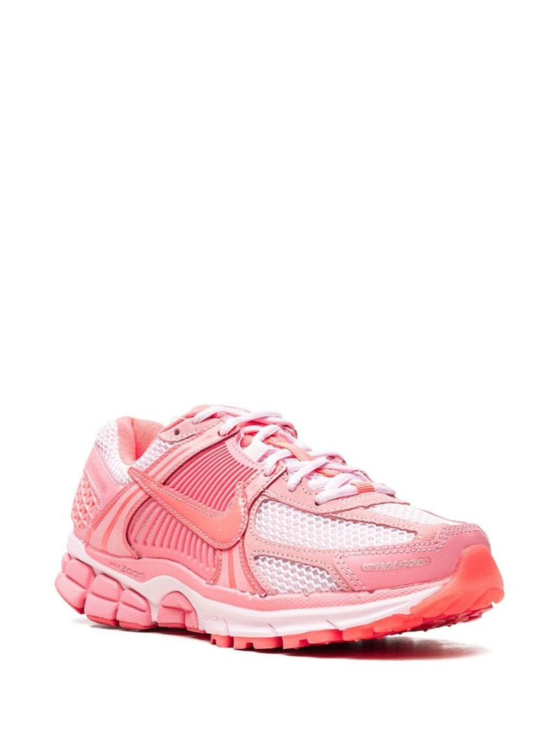 Nike Zoom Vomero 5 "Triple Pink" sneakers outlook