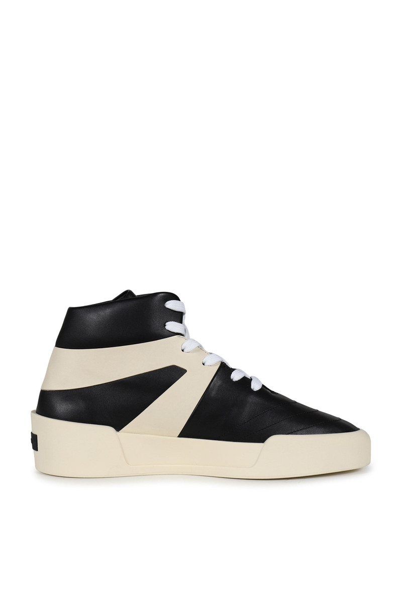 Fear of God BASKETBALL / BLACK outlook