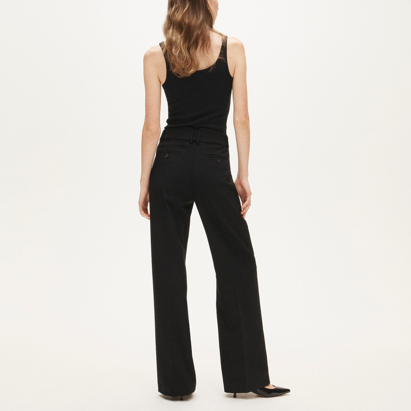 Carolina pant in four-season stretch 6
