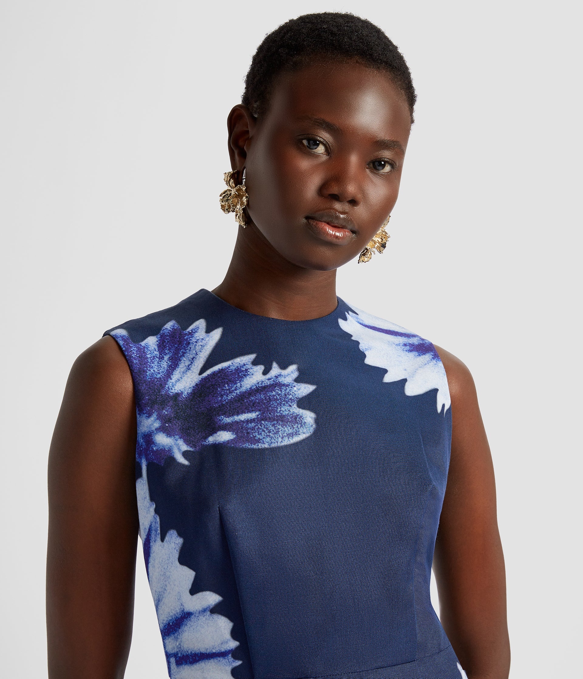 SLEEVELESS PENCIL MIDI DRESS - 5