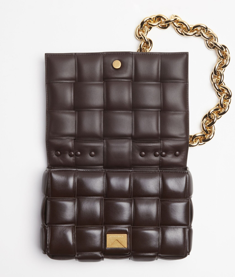Bottega Veneta chain cassette outlook