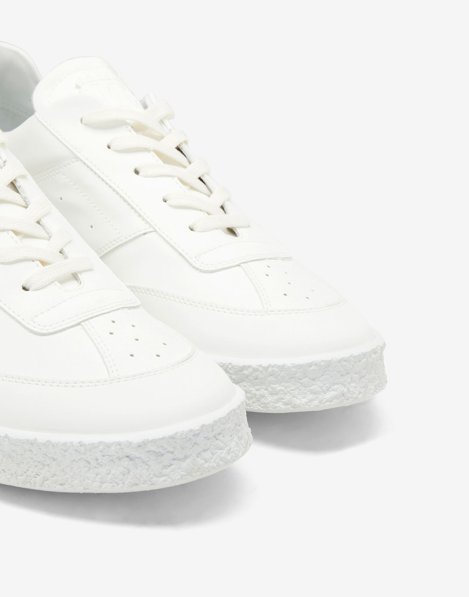 Low-top sneaker - 5