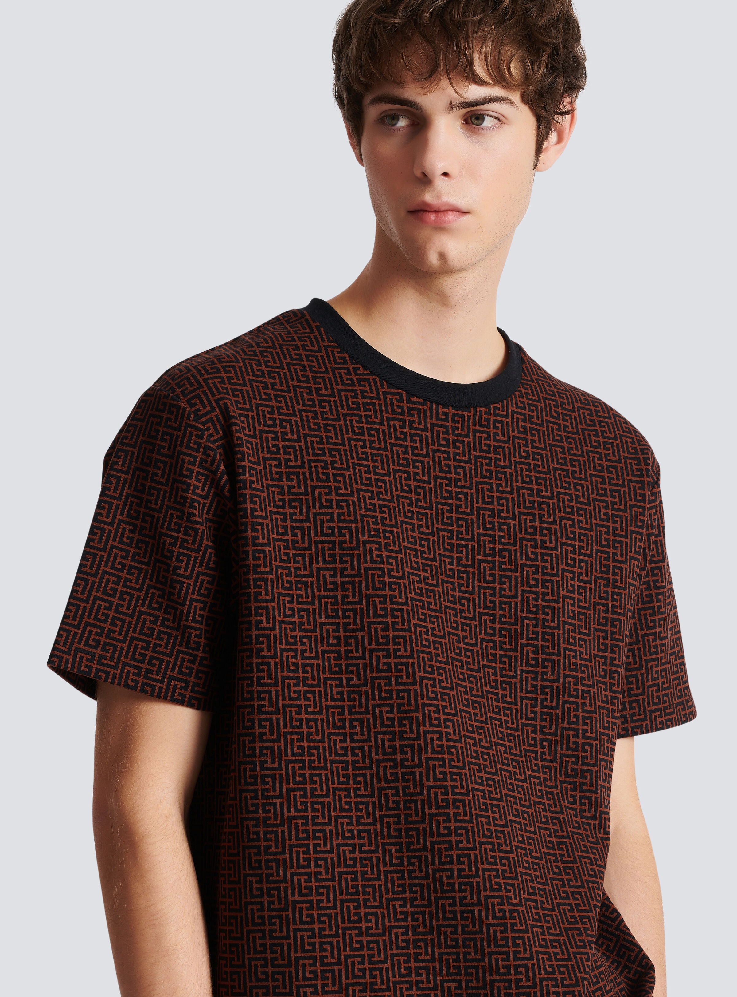 Monogrammed loose-fitting jacquard T-shirt - 6