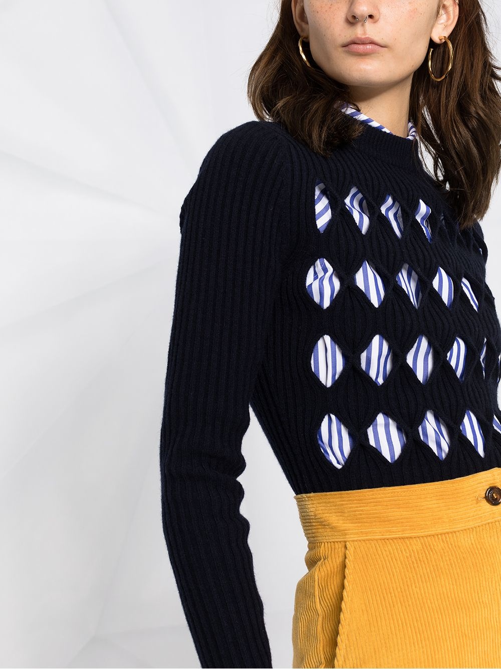 cut-out argyle crew neck jumper - 5