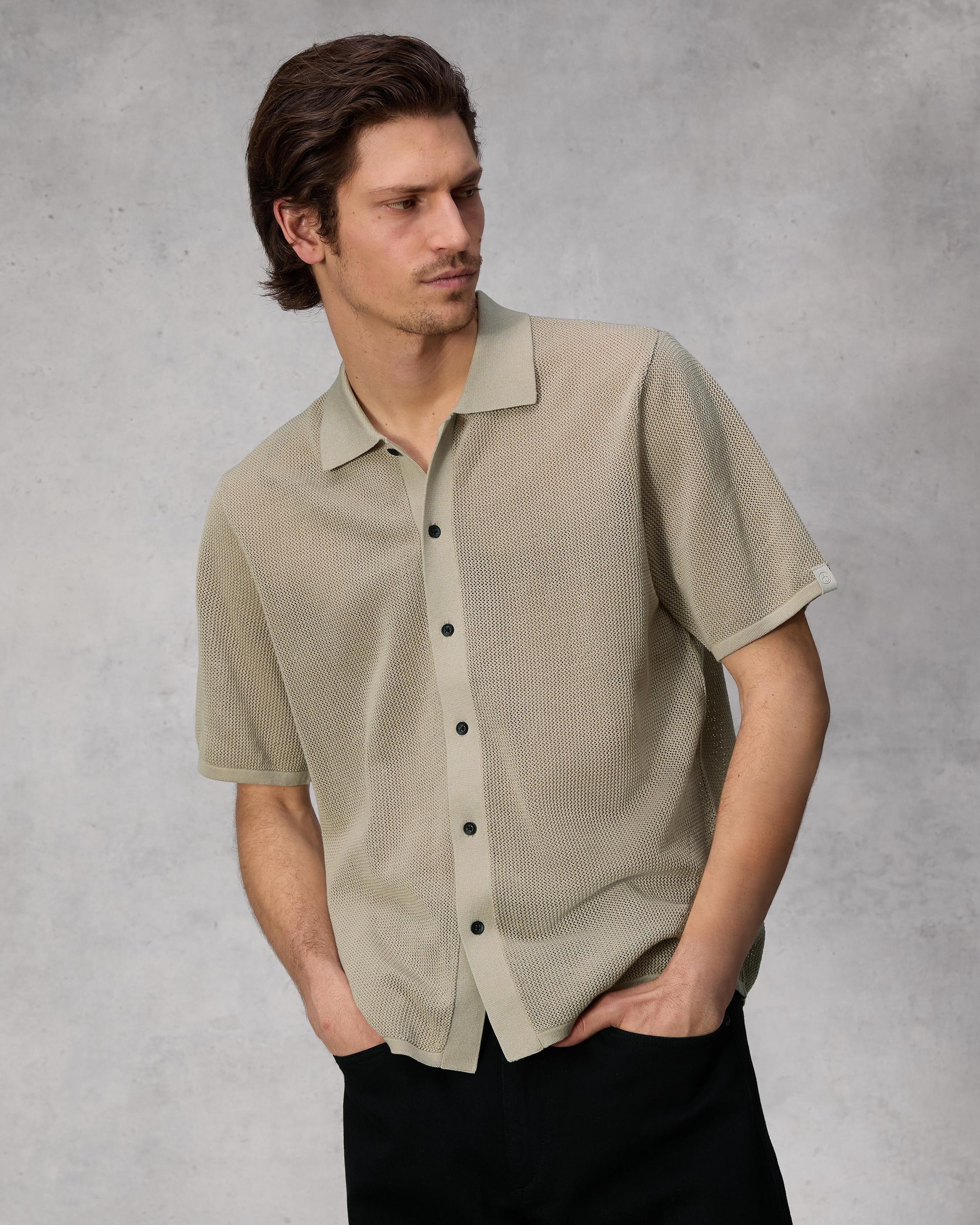 Payton Cotton Shirt
Classic Fit Button Down - 2