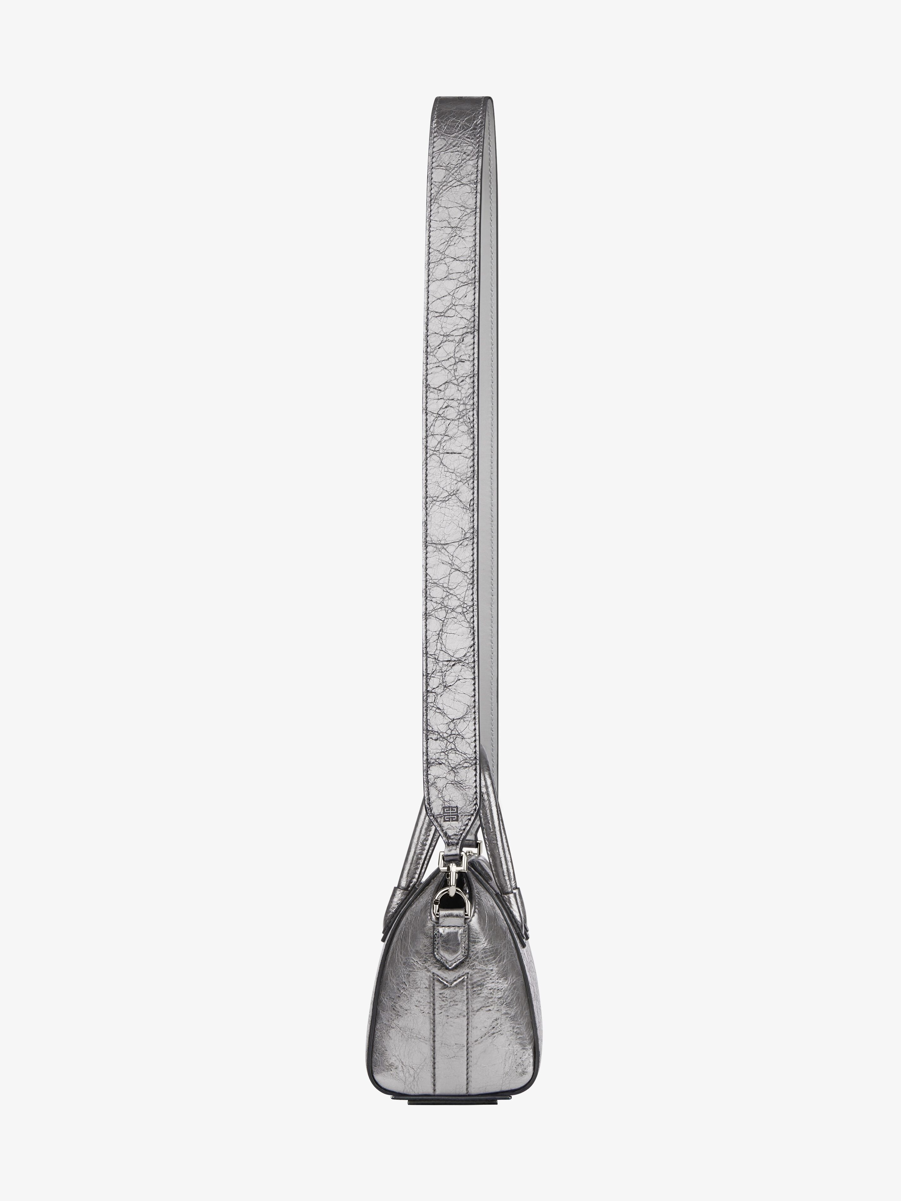 ANTIGONA TOY BAG IN LAMINATED LEATHER - 3