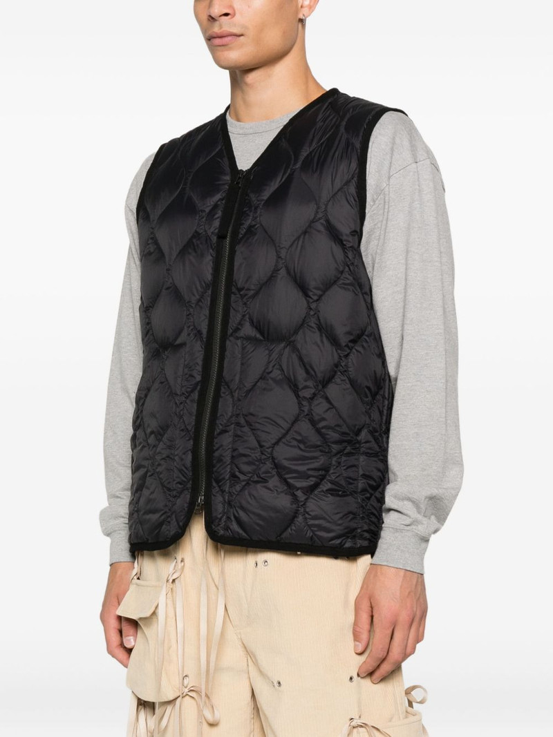 TAION zip-fastening gilet outlook