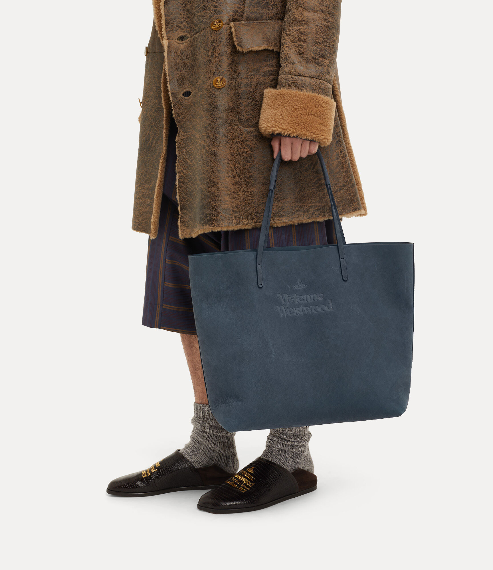 STUDIO SHOPPER - 2
