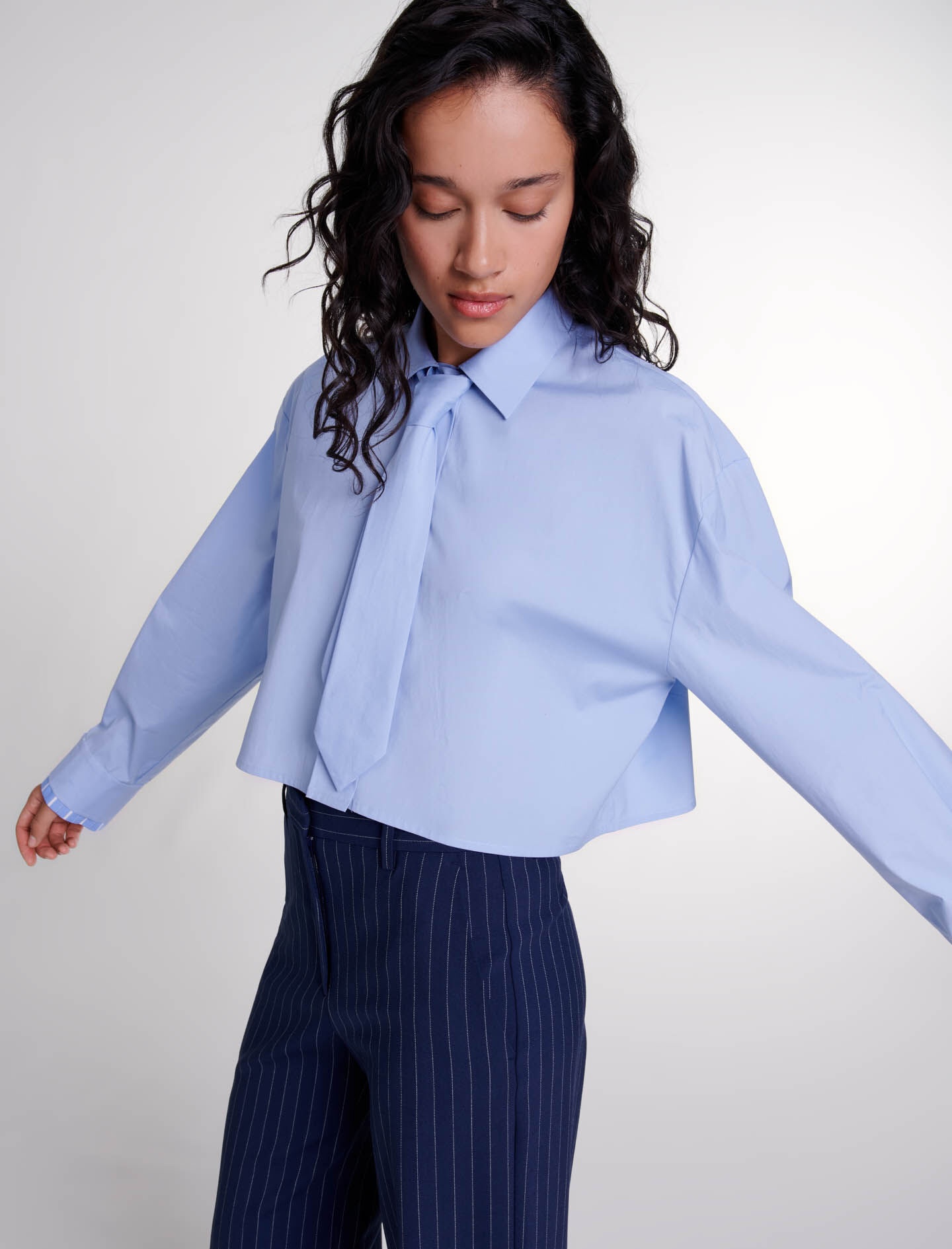Shirt with removable tie - 5