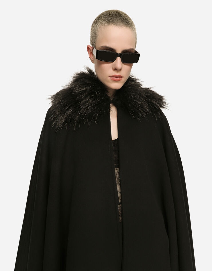 Cape with faux fur collar - 4