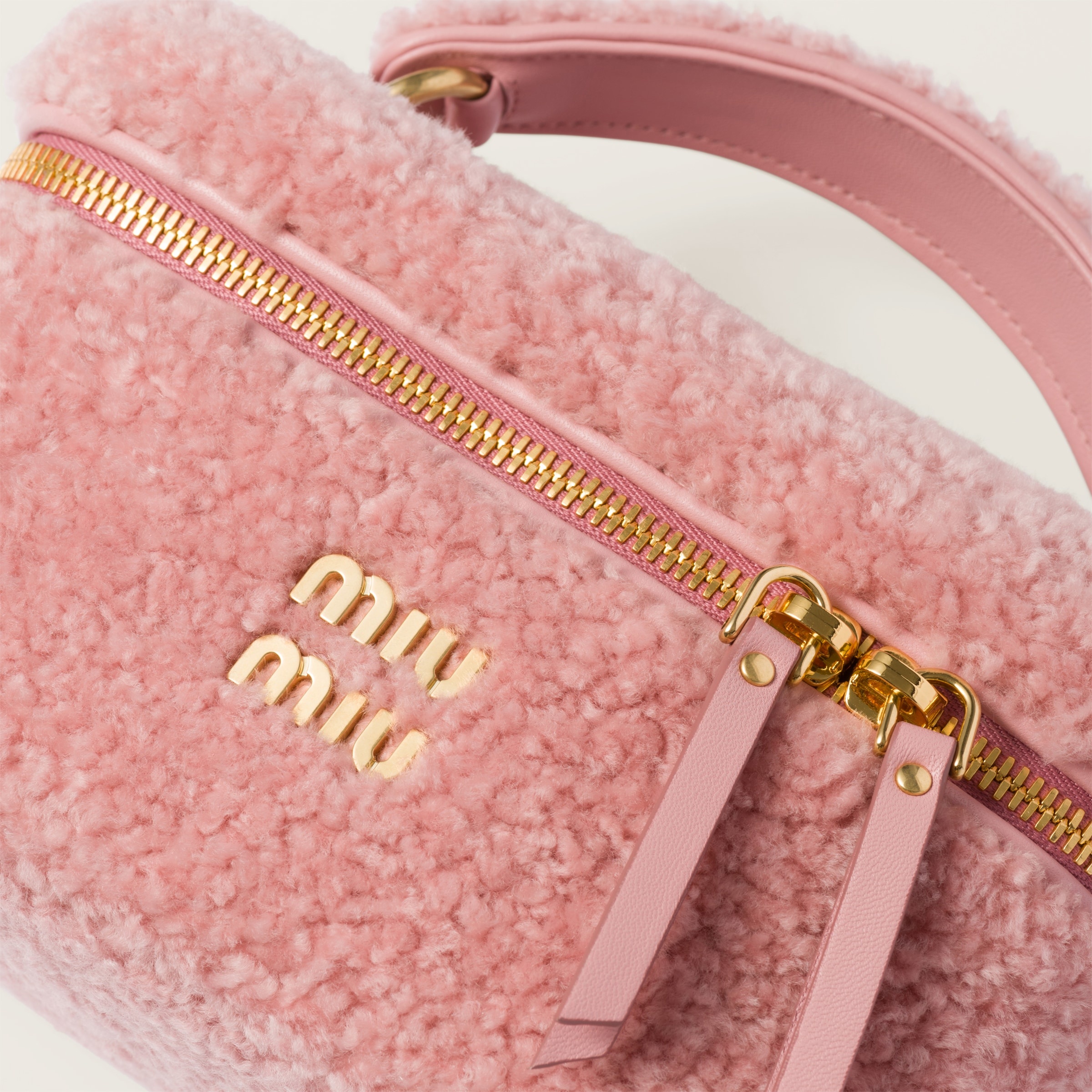 Shearling shoulder bag with leather details - 6