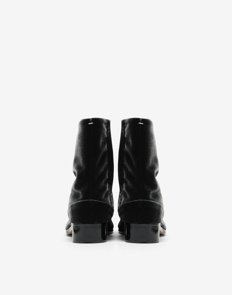 Tabi velvet ankle boots 3