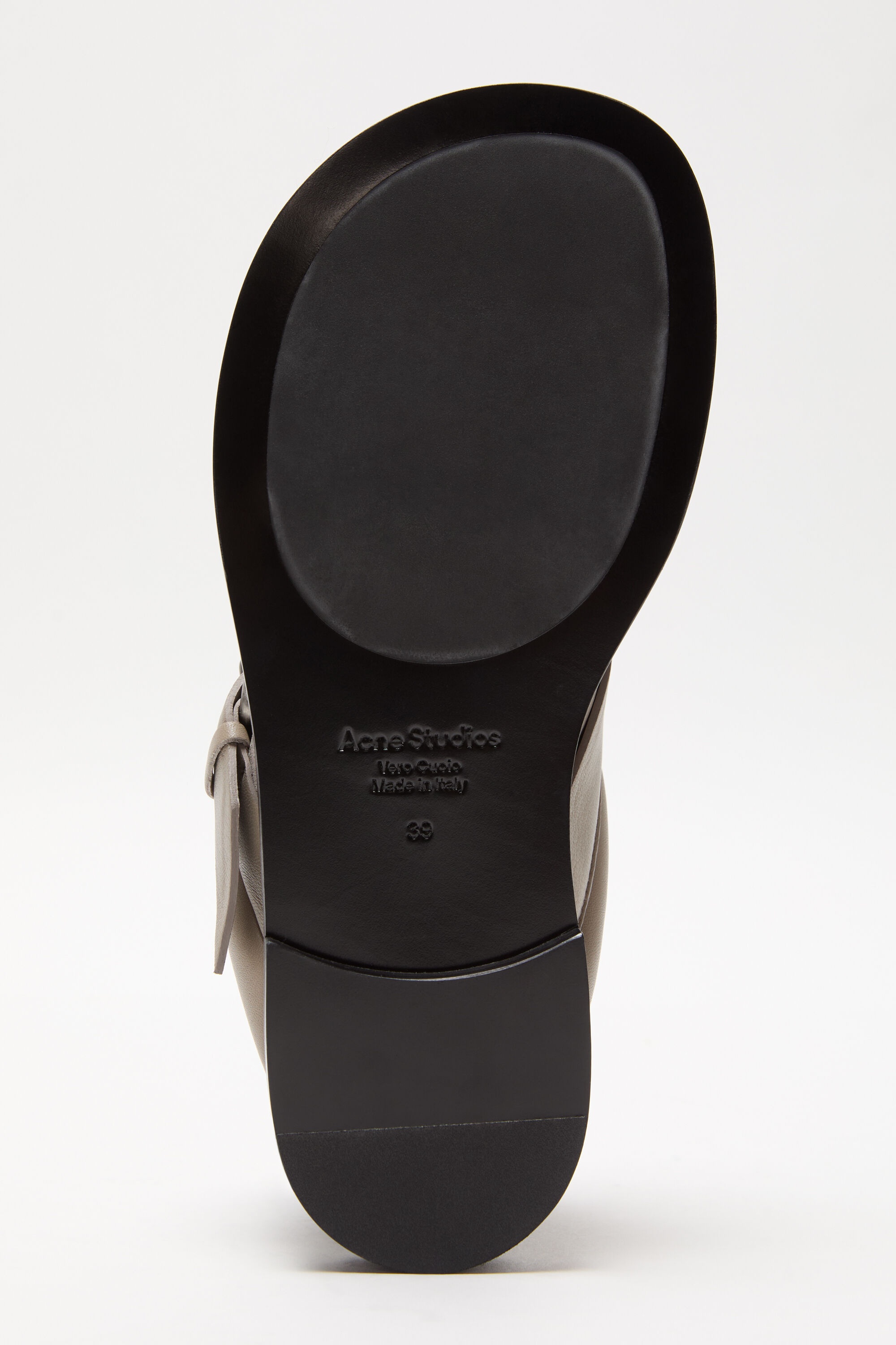 Leather buckle shoes - Taupe beige - 6