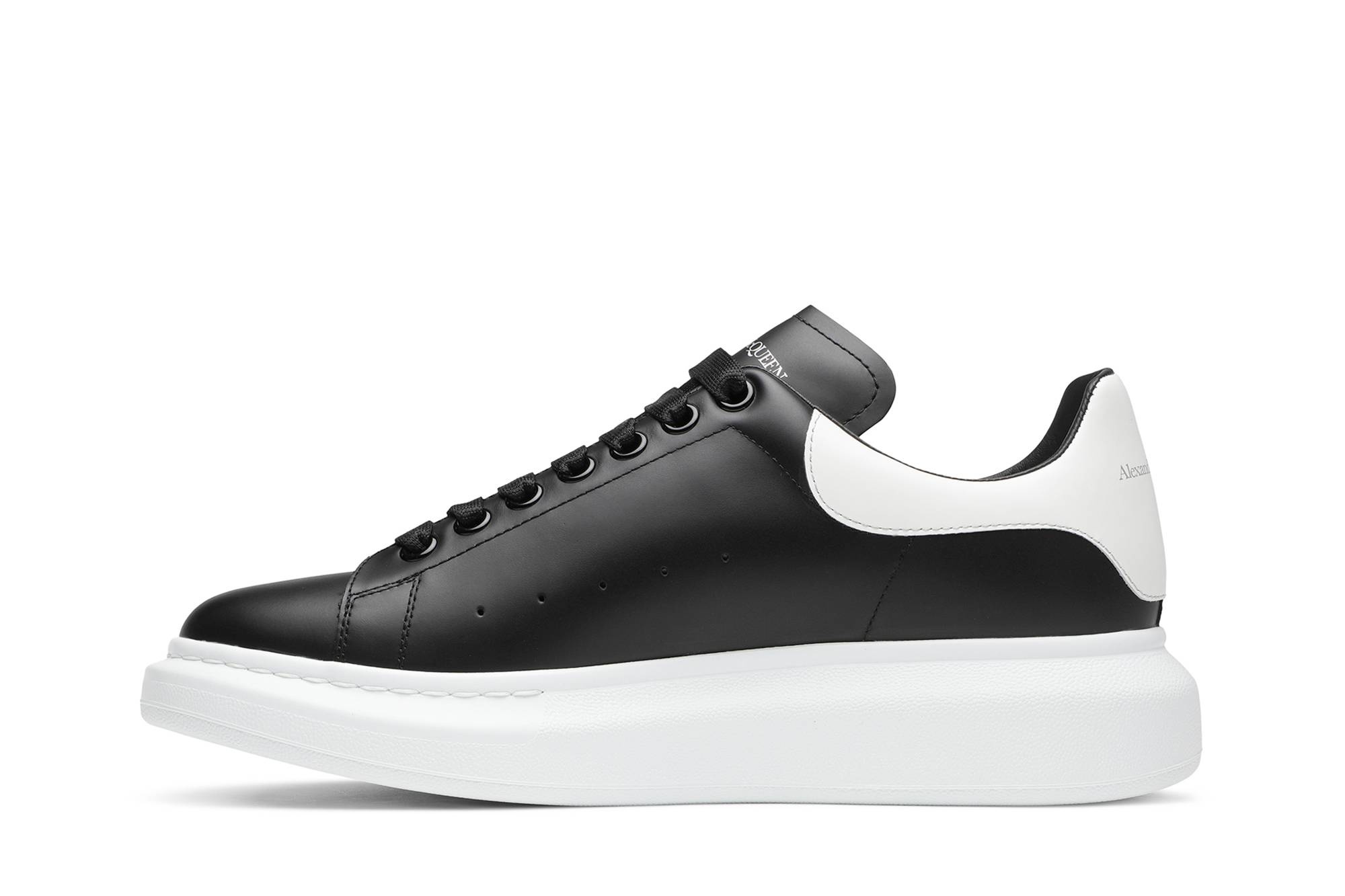 Alexander McQueen Wmns Oversized Sneaker 'Black White' - 3