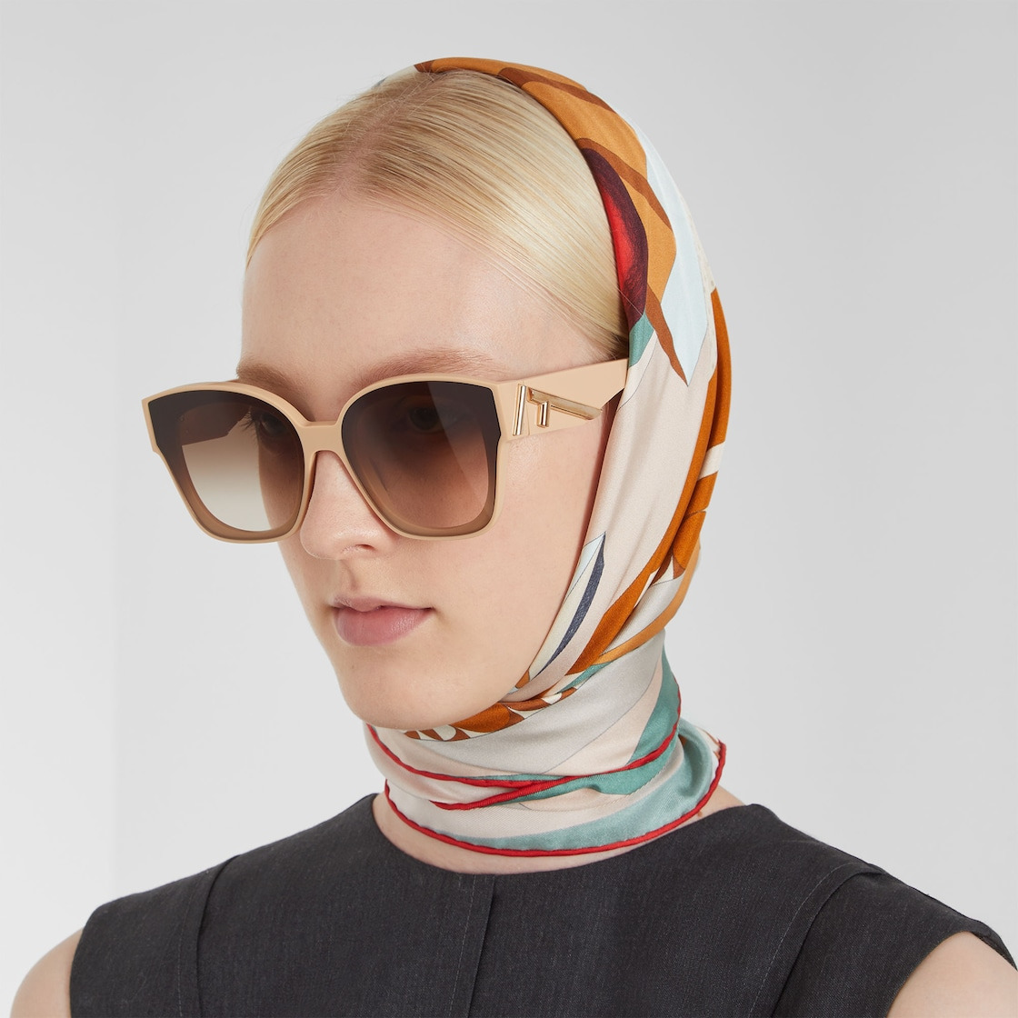 Fendi First - 4