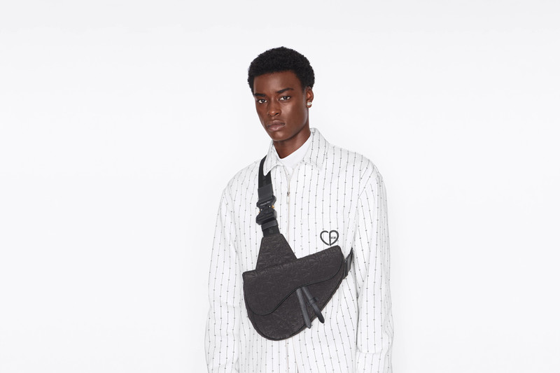 Dior Saddle Bag outlook