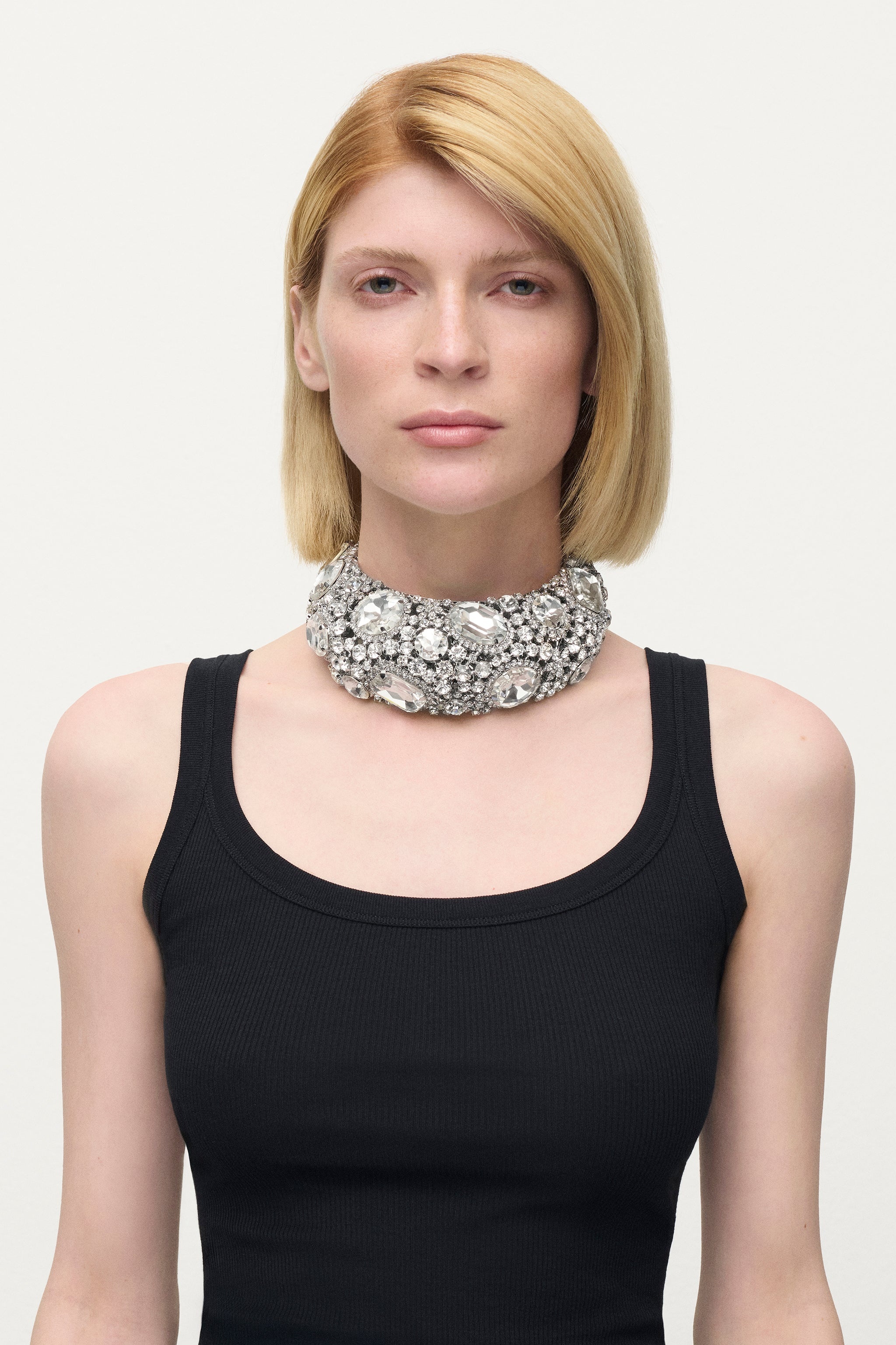 CRYSTAL CLUSTER CHOKER NECKLACE - 3