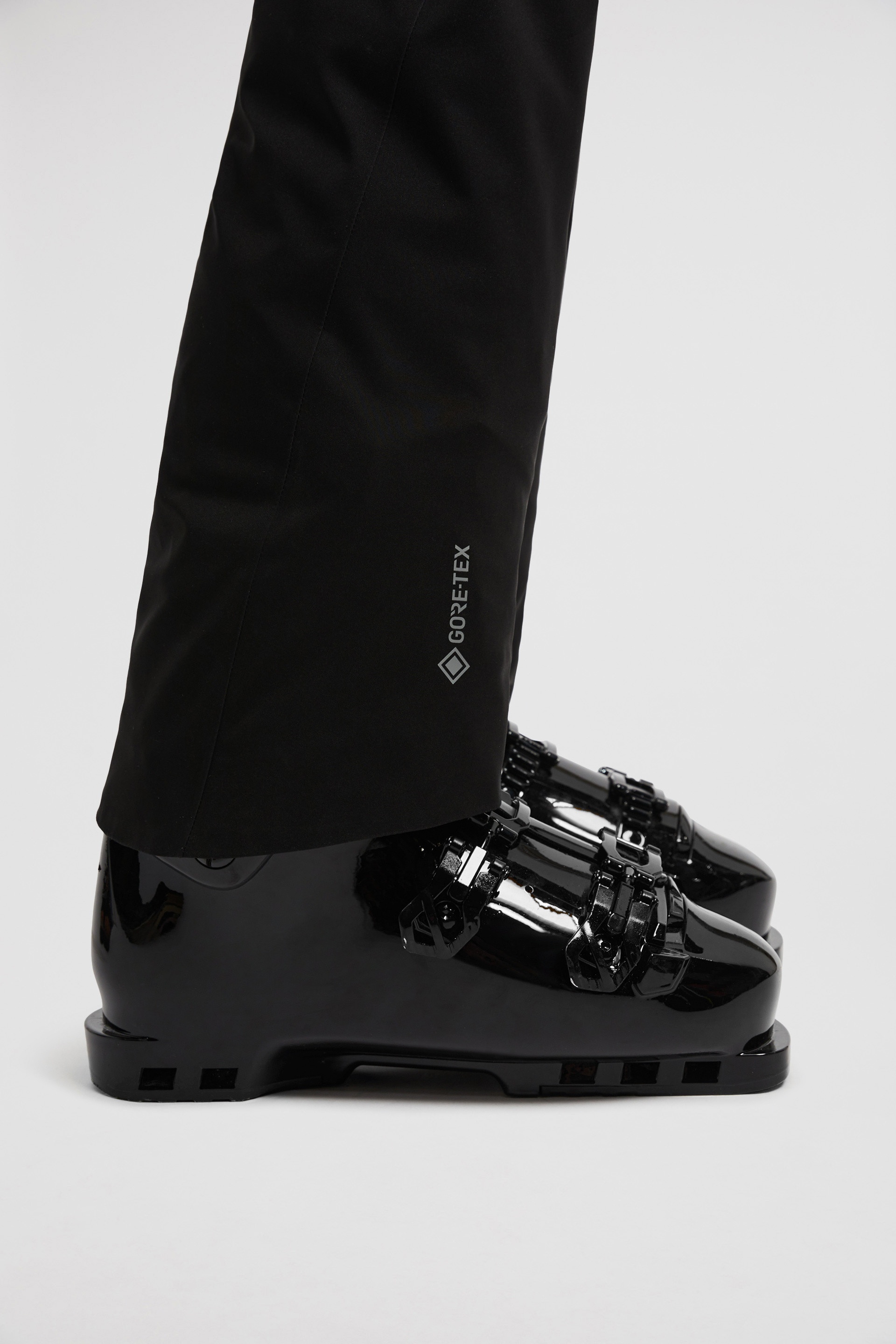 Padded GORE-TEX Ski Pants - 7