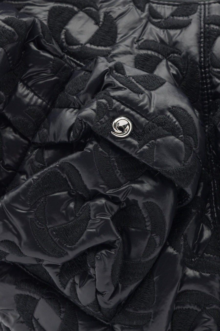 Kiko Kostadinov Mobius Pocket Bag in Onyx Black | notreshop