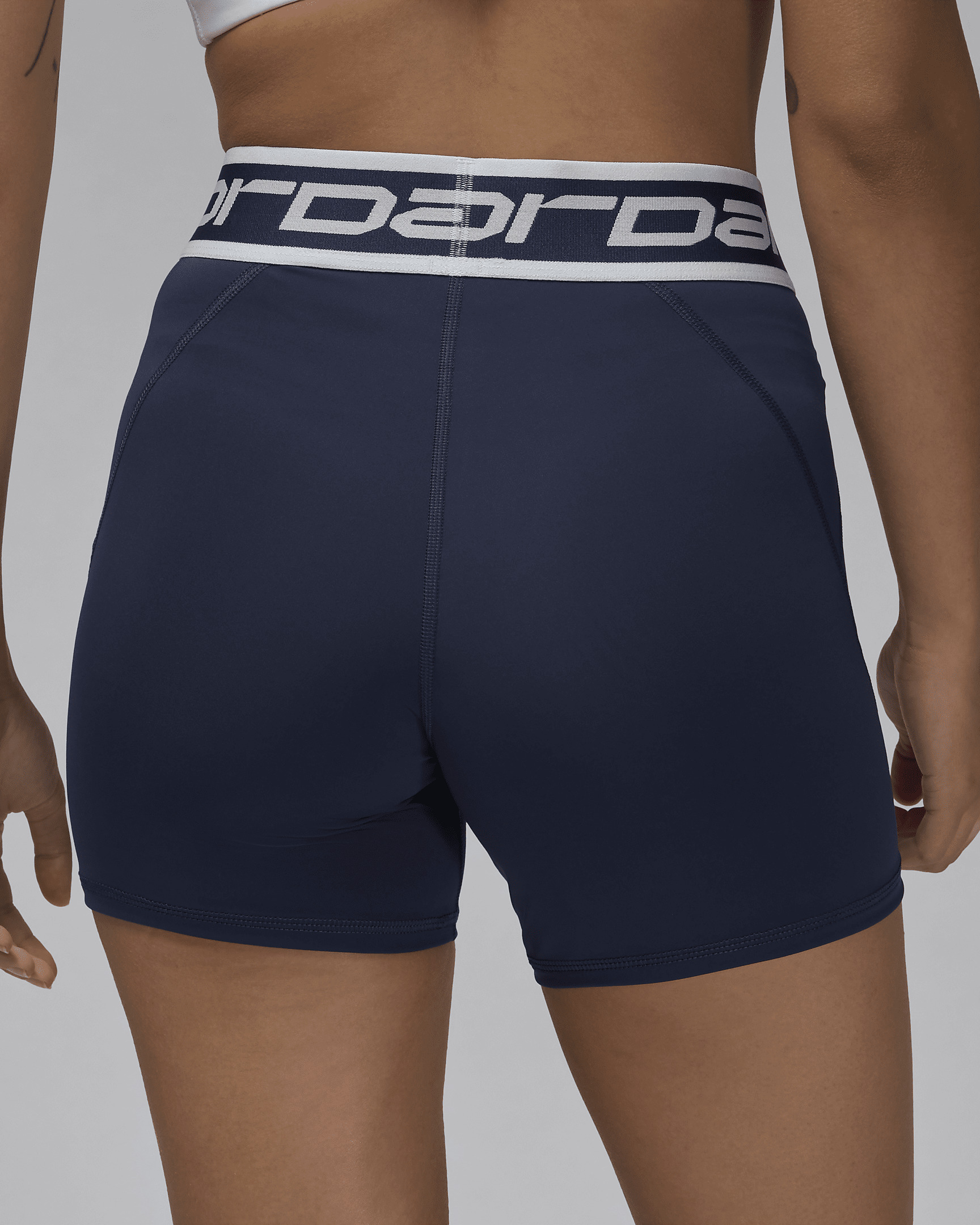 Jordan Sport Women's 5" Shorts - 3