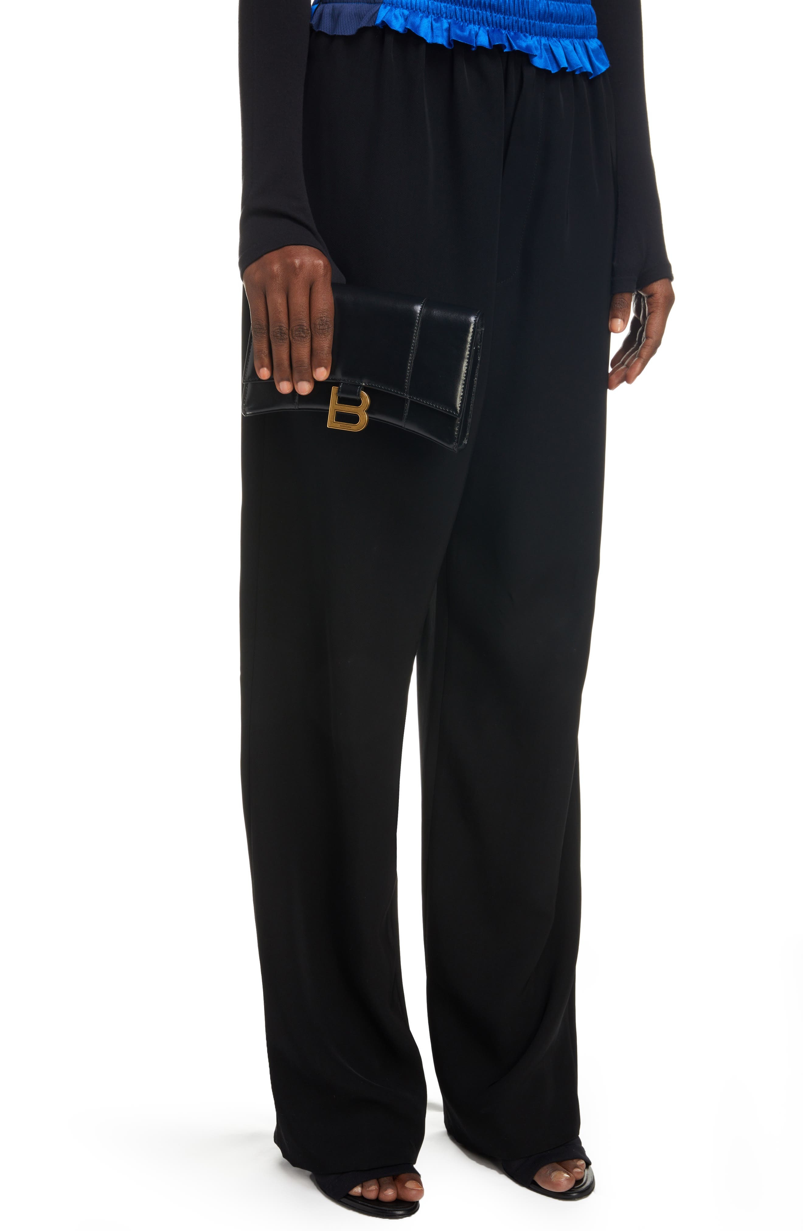 HOUR WALLET W/CHAIN - 4