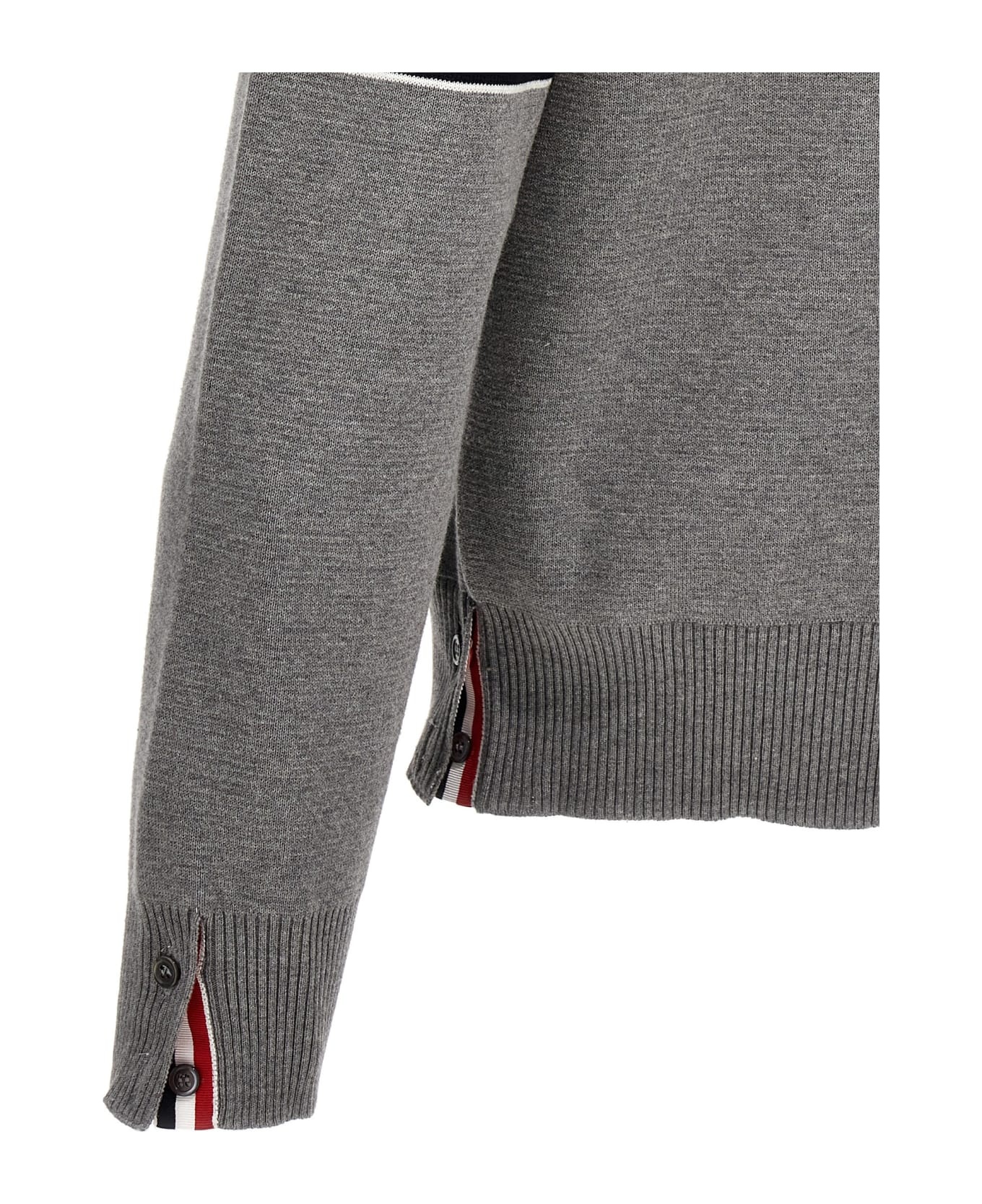 Classic Sweater - 4