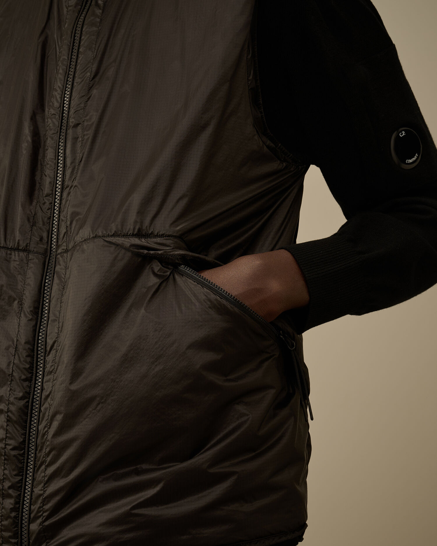Nada Shell Goggle Padded Gilet - 5