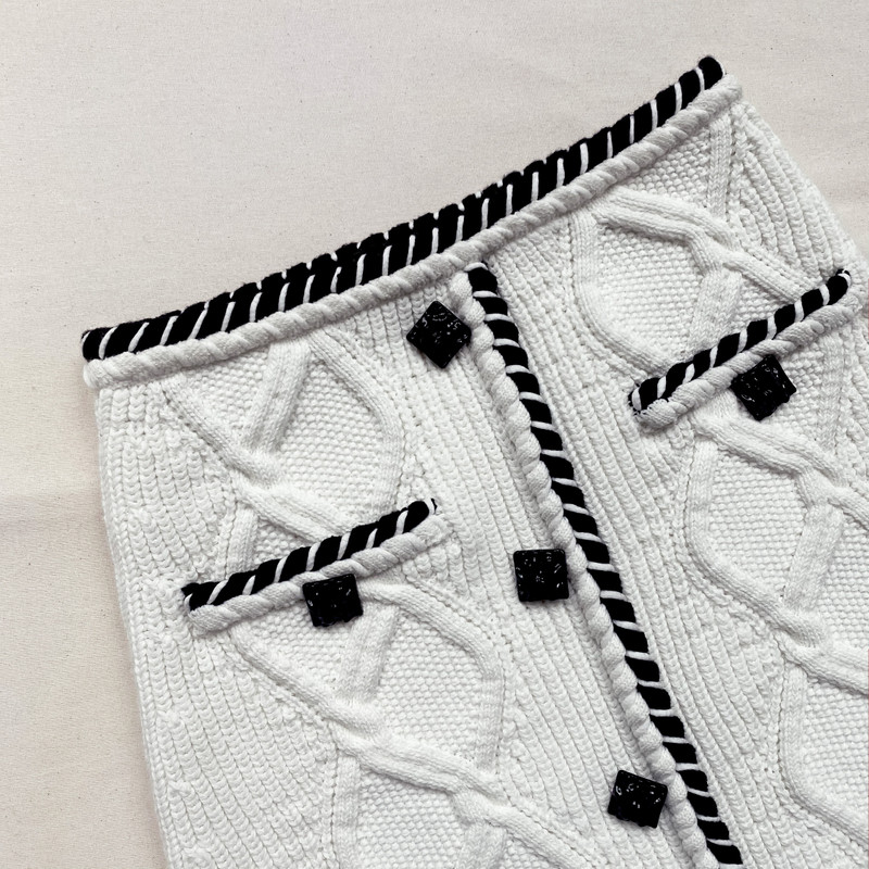 Cable Knit Mini Skirt 4